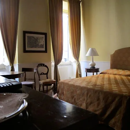 Relais Teatro Argentina-2